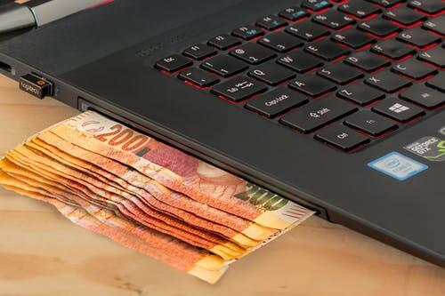 online-shopping-money