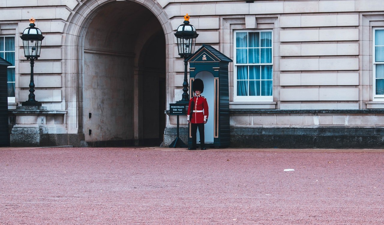 meghan-markle-financially-independent