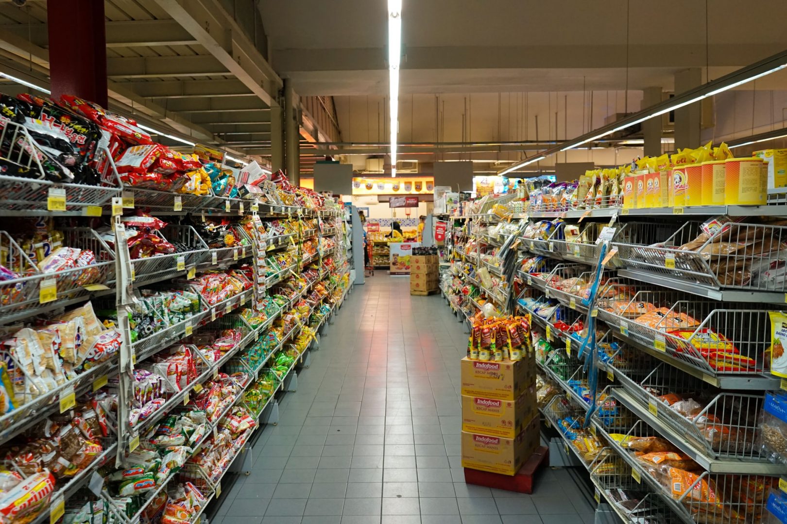 empty-supermarket-coronavirus