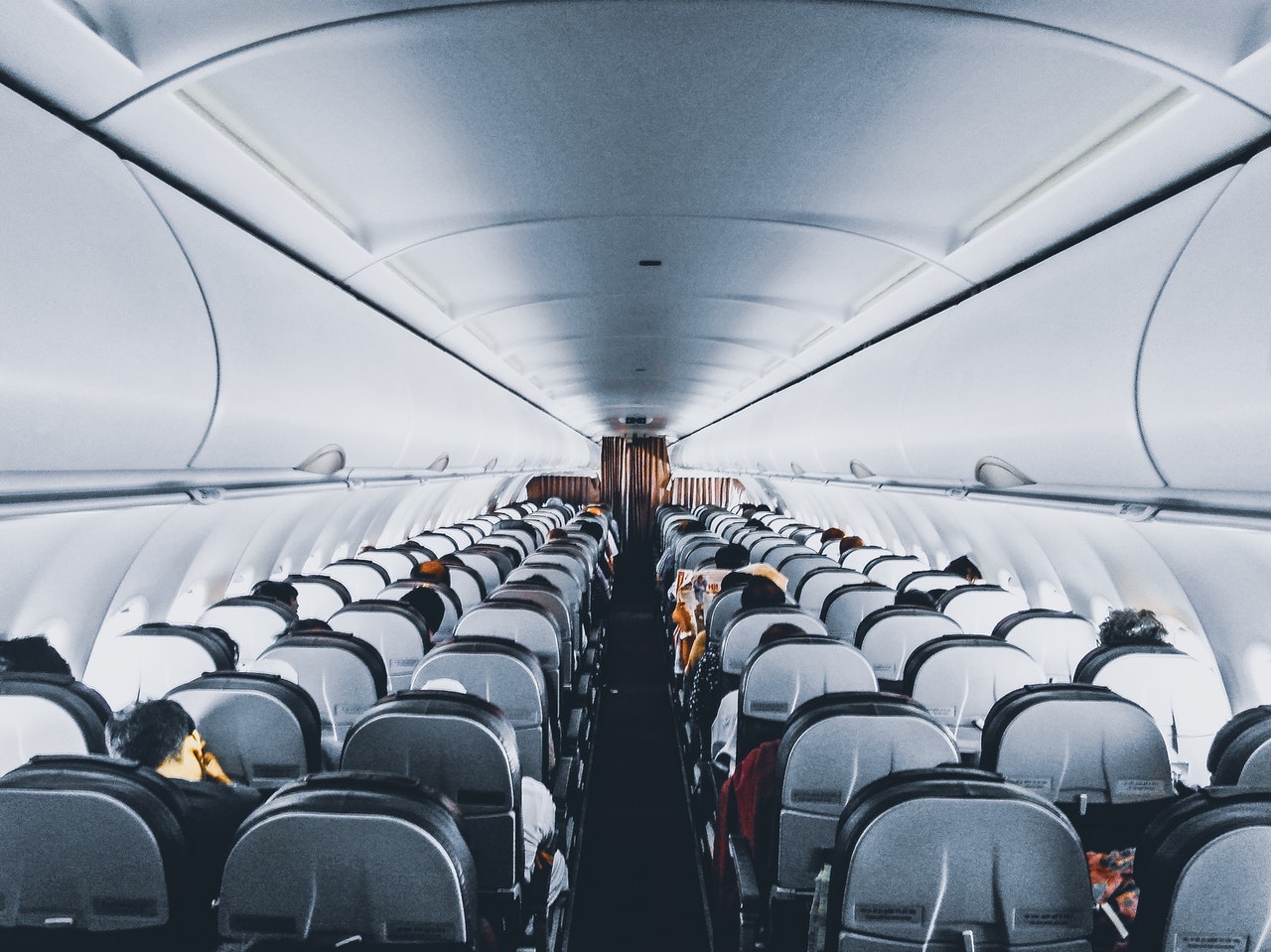 airline-empty-seats