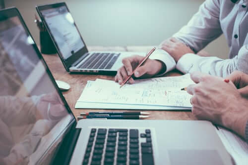 business-invoice