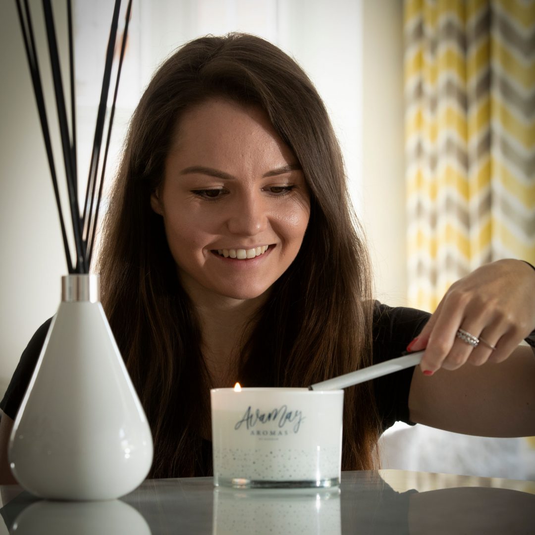 Hannah-Chapman-lighting-candle