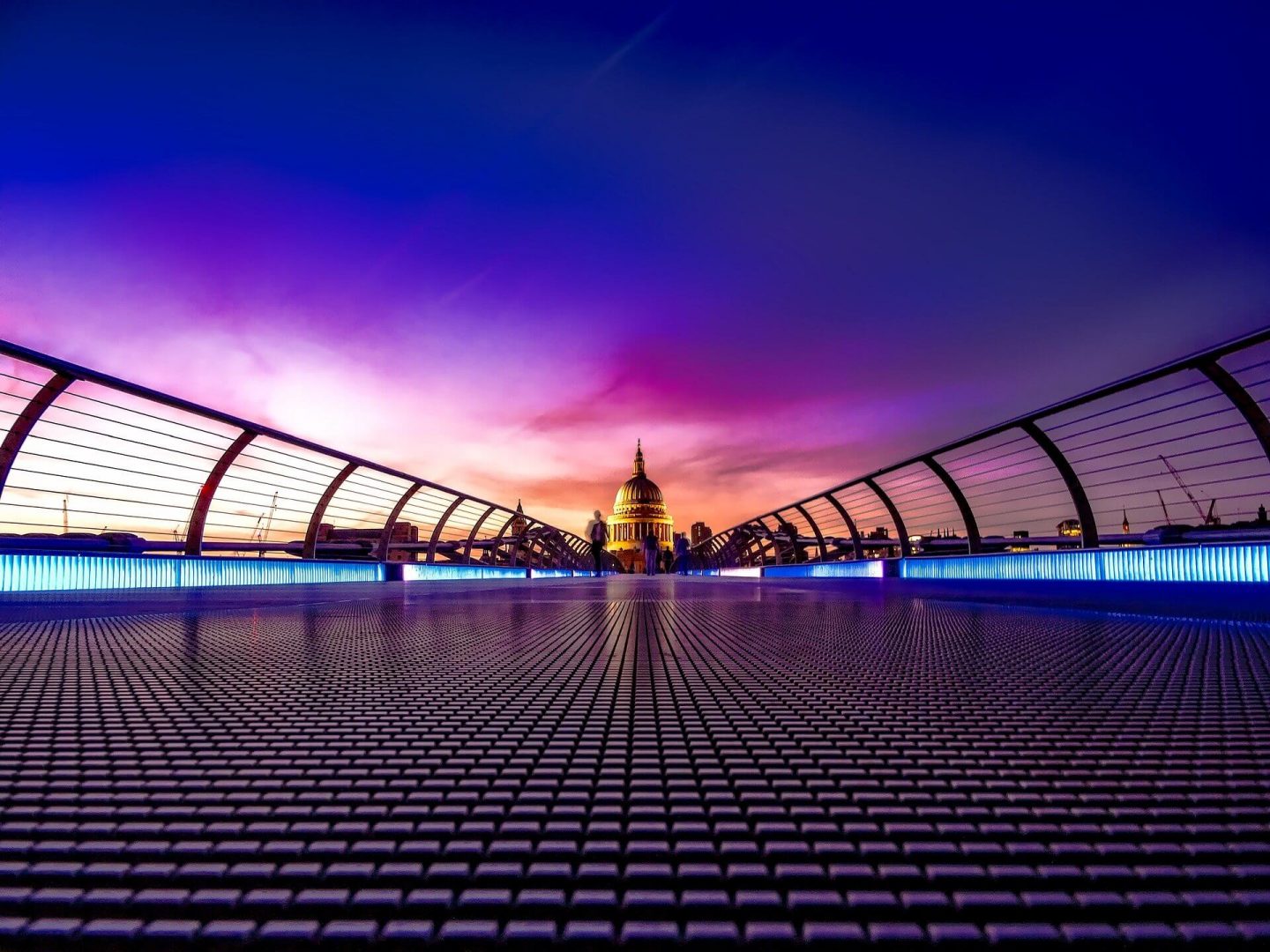 london-skyline-night