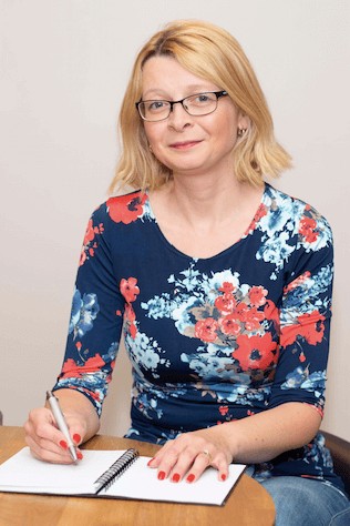 Jane-Hawkes-Travel-Expert