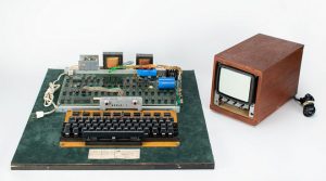 Original Apple Computer Built By Steve Jobs Sells For $400,000