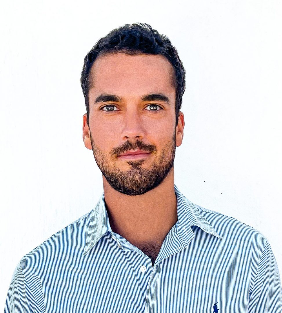 Alan, Aventus
