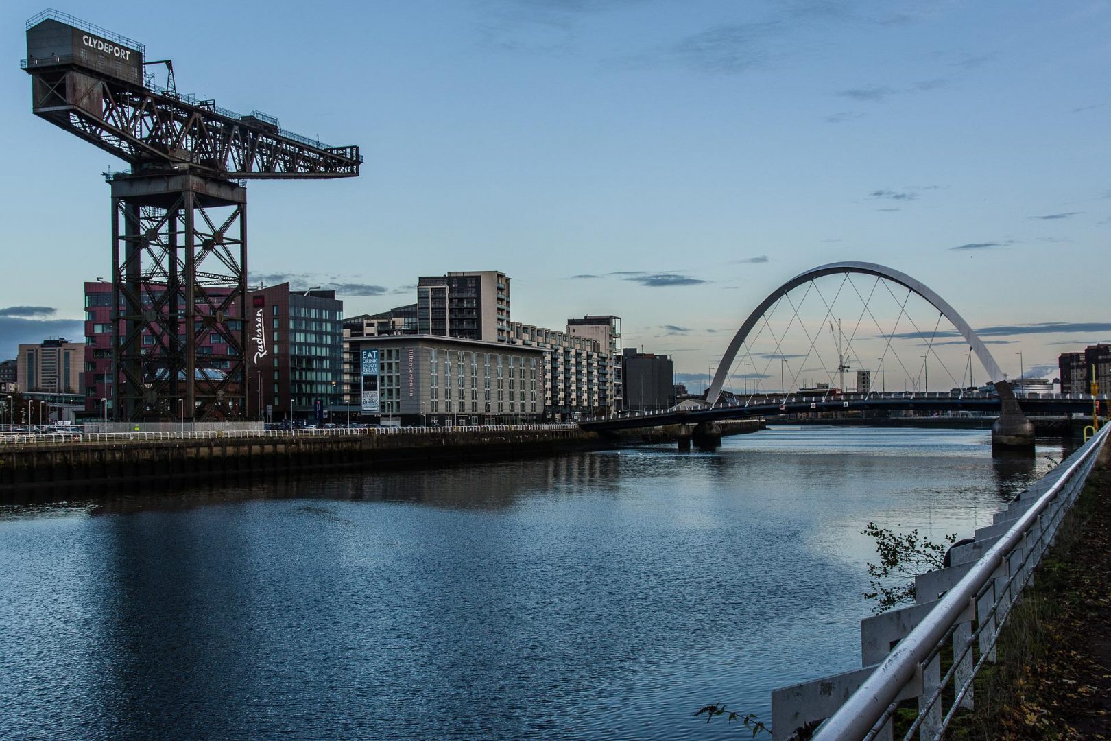 Glasgow-port-scene