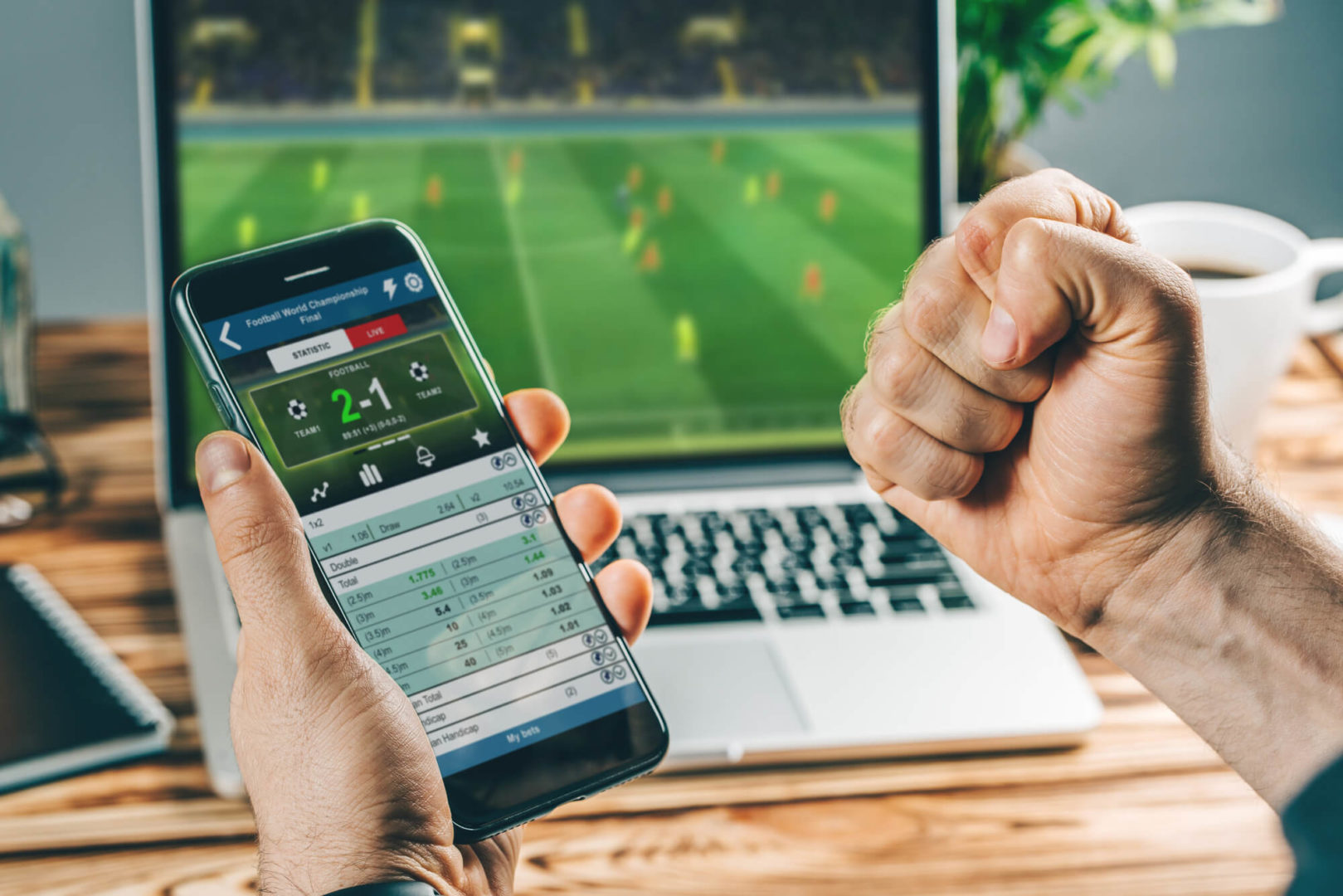 online-gambling-technology-phone-laptop