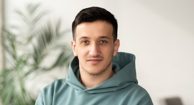 Arseniy Olkhovskiy