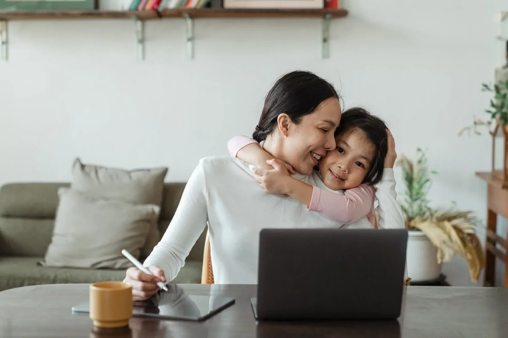 top-tools-remote-freelancer-kid-work-home-laptop