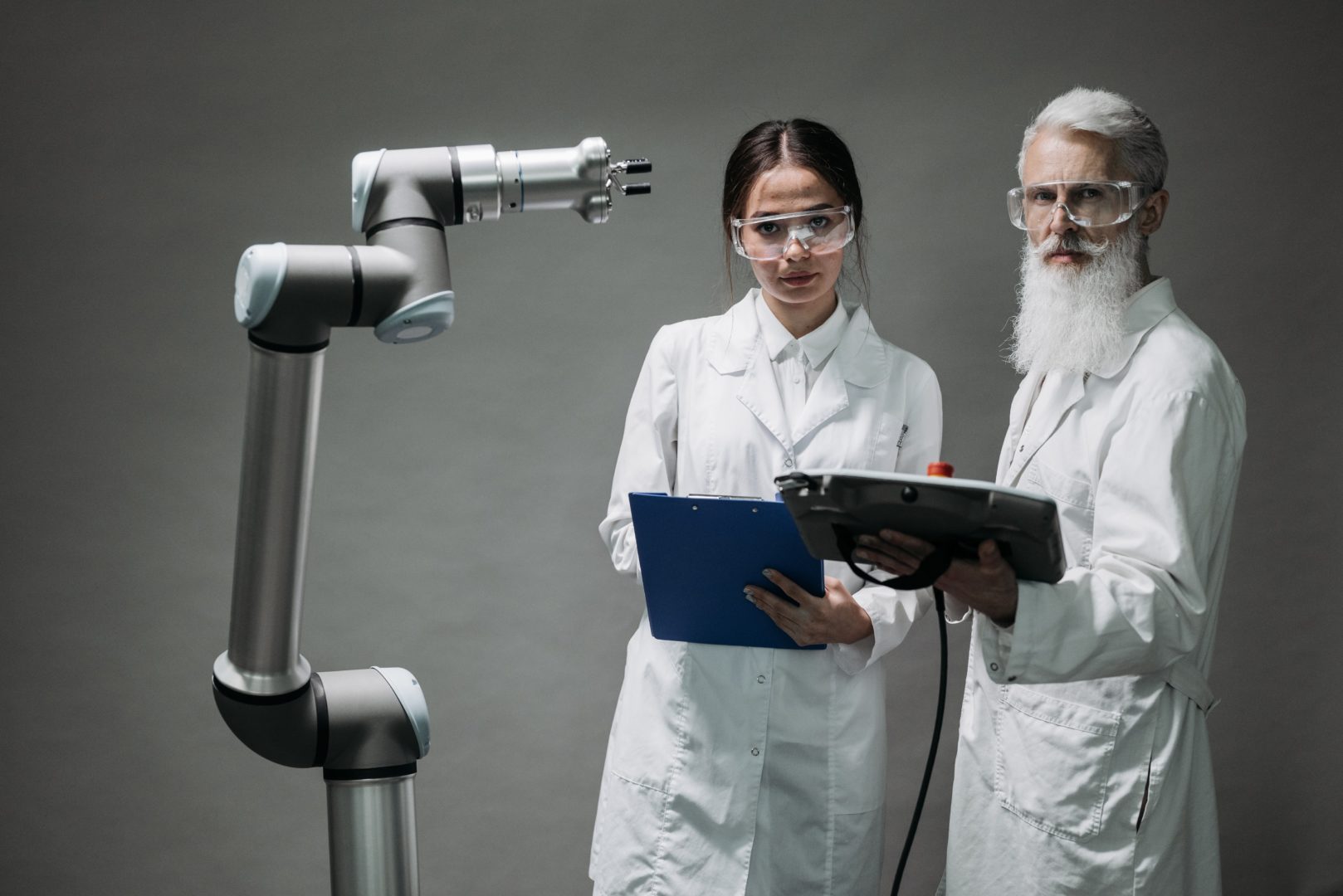 robot-in-hospital