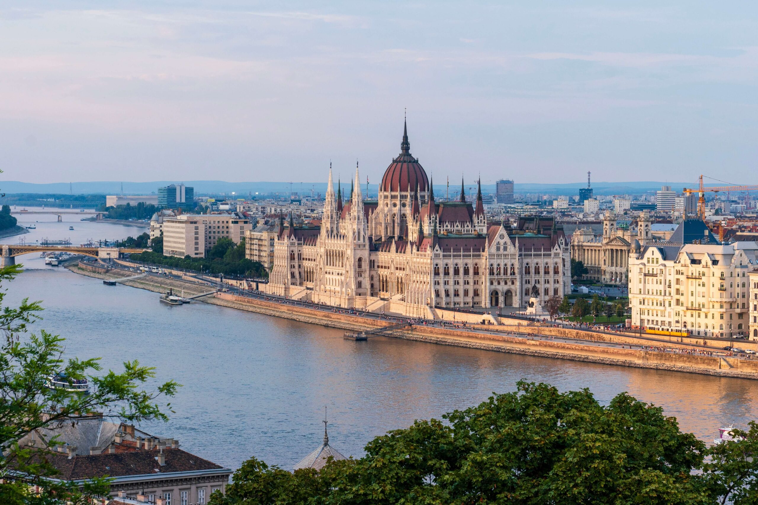 A Guide to Hungary's Digital Nomad Visa TechRound