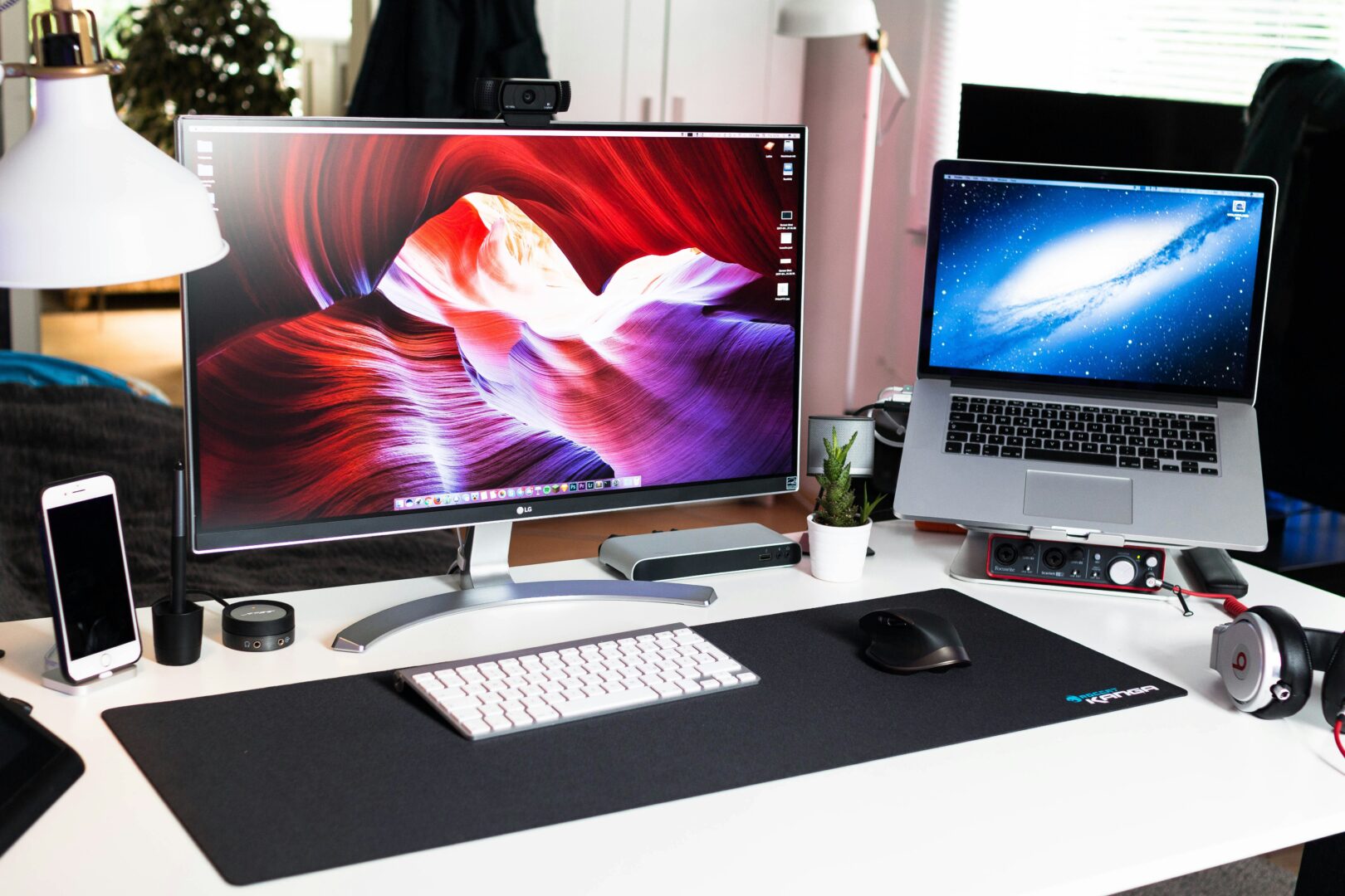 mac-computer-desktop