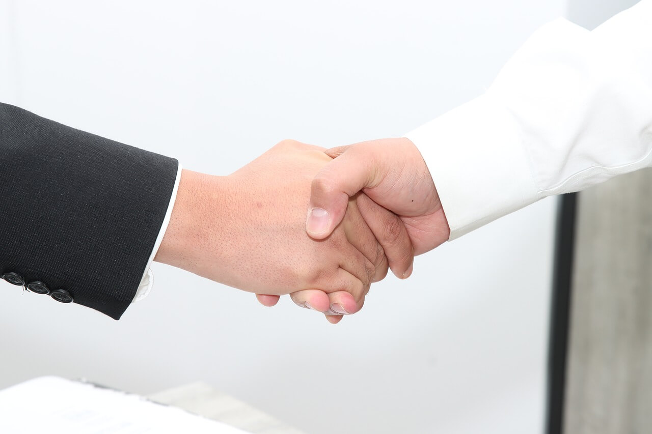 business-people-shaking-hands