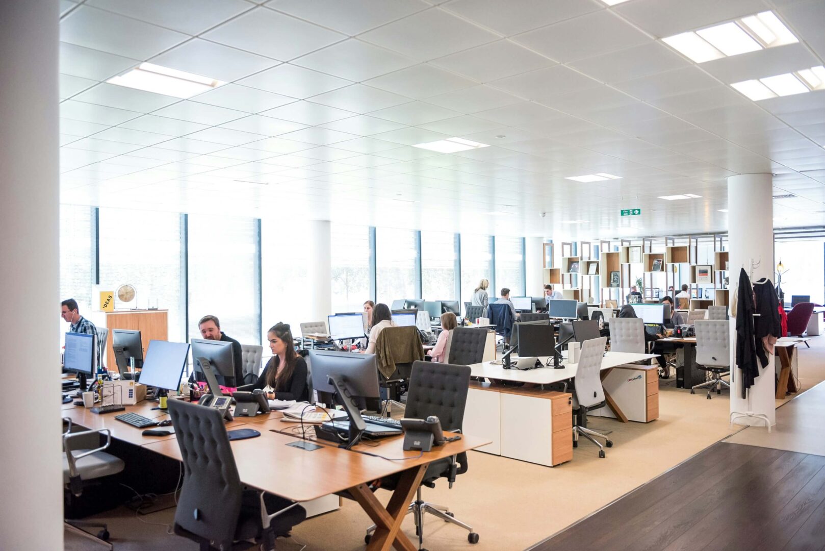 photograph-of-a-contact-centre