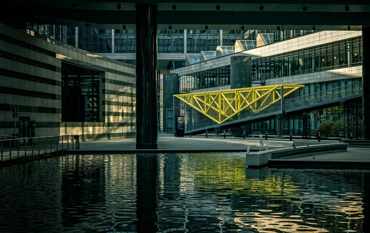 outside-bank