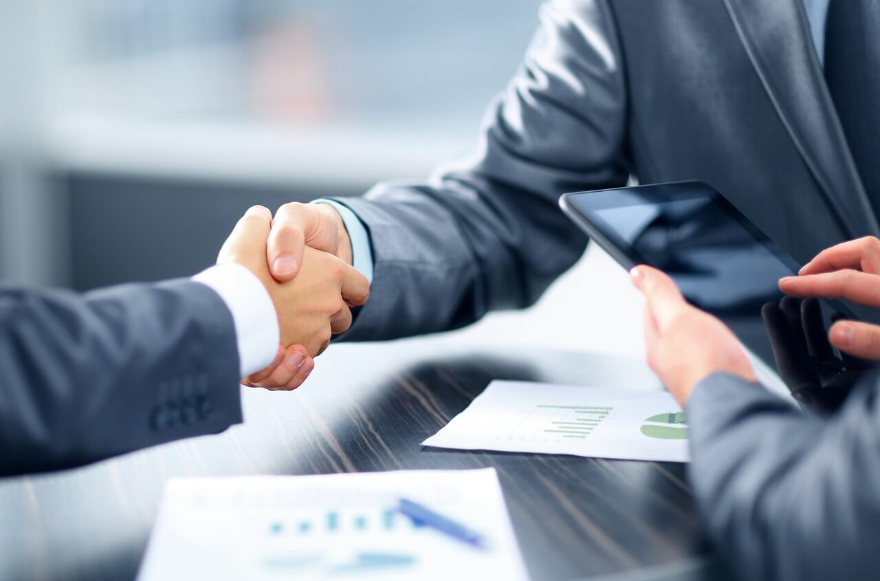businessmen-shaking-hands