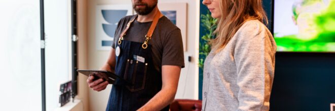 employee-and-customer