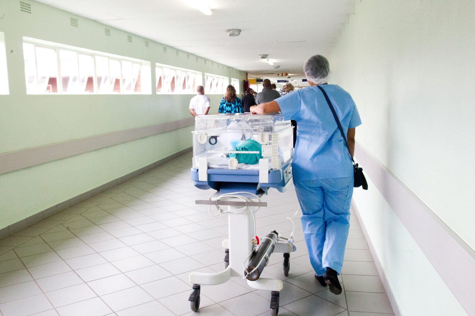 doctor-and-patient-in-hospital