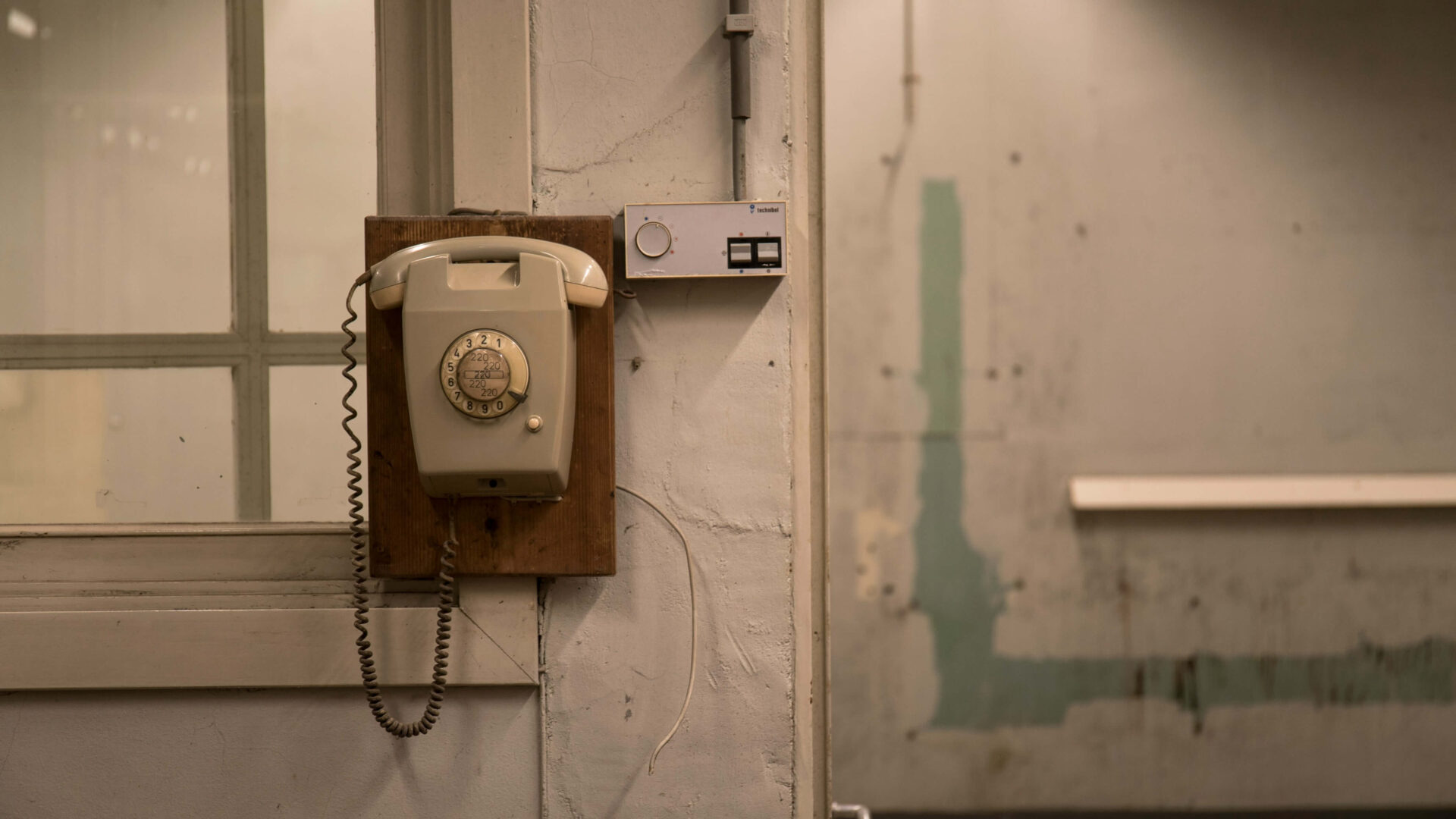landline-shut-off-will-happen-in-2027