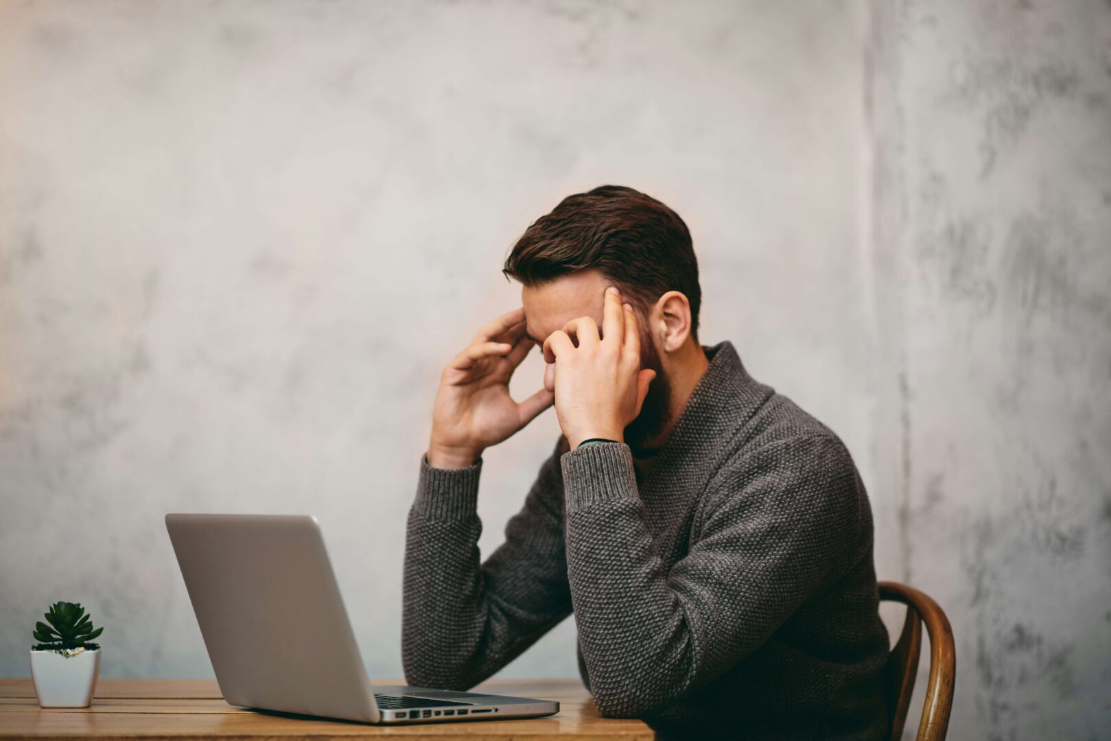 man-is-frustrated-because-of-slow-internet-spedds-caused-by-isp-throttling