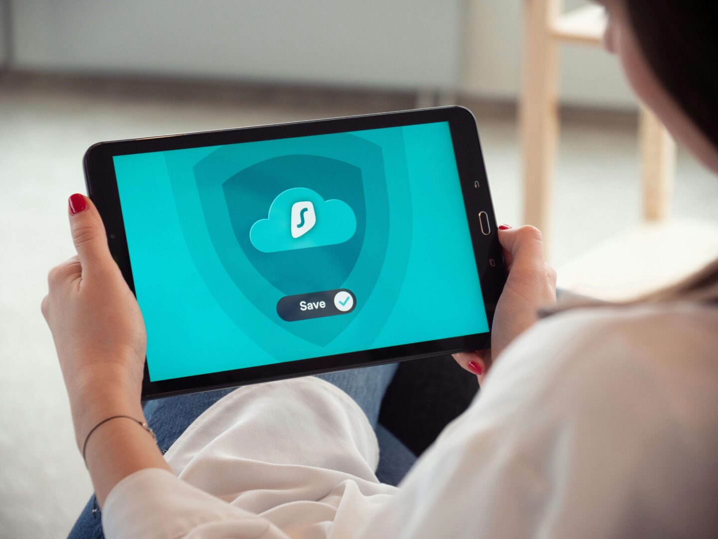 connected-vpn-on-a-tablet
