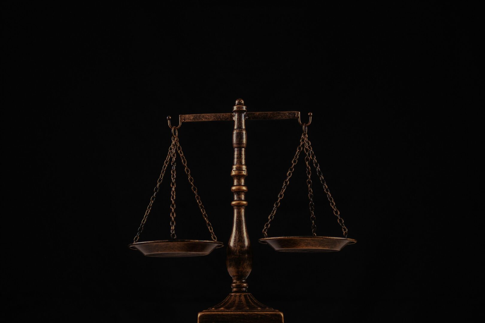 uk-law-scales