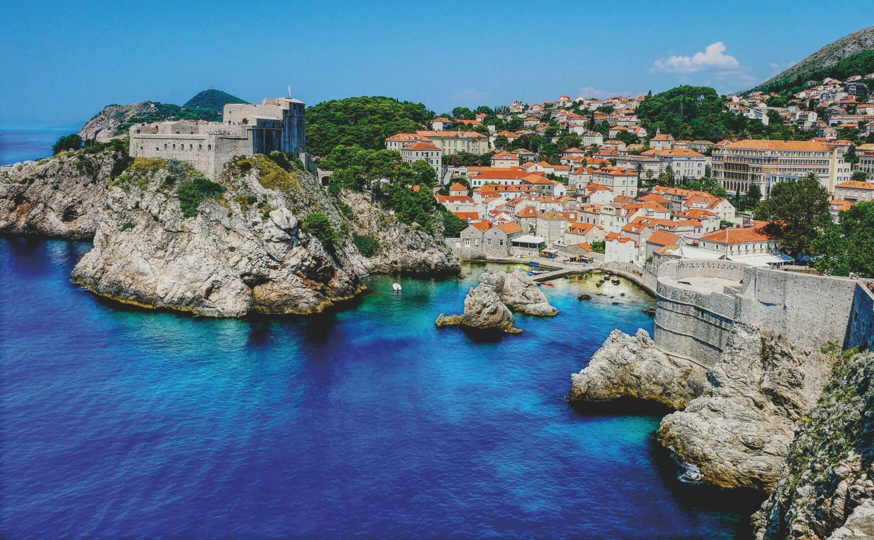 beautiful-beach-and-architecture-of-croatia