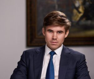 andrew-headshot
