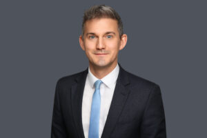 andrew-headshot