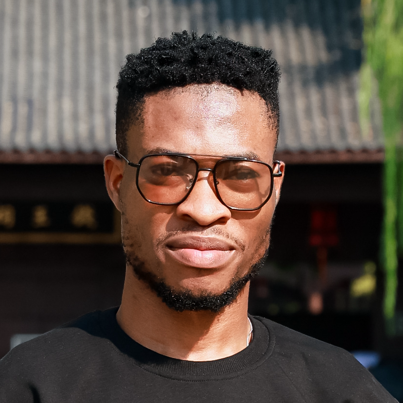 taiwo-headshot