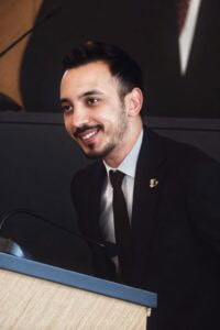 mucahitkaya-headshot