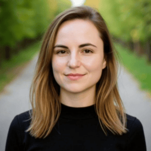 2. Nicole Robinson, CEO and Co-founder, Lyro Robotics