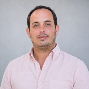 carlos-esquival